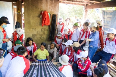 Trải nghiệm văn hóa các DTTS ở thành phố Kon Tum